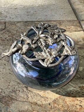 Vintage Metzke Pewter Hummingbird Blue Glass Bowl Floral Lid Trinket Dish Decor.